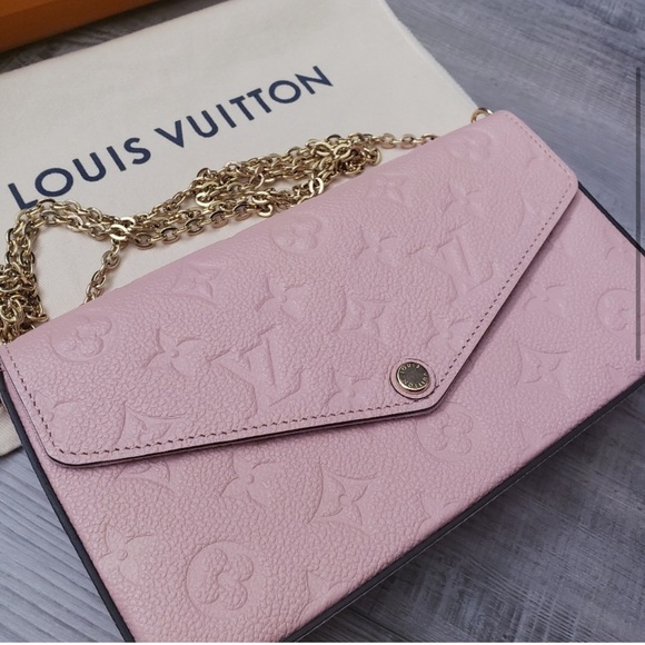 Authentic Louis Vuitton NEW Felicie empreinte rose poudre crossbody with inserts - Picture 3 of 10
